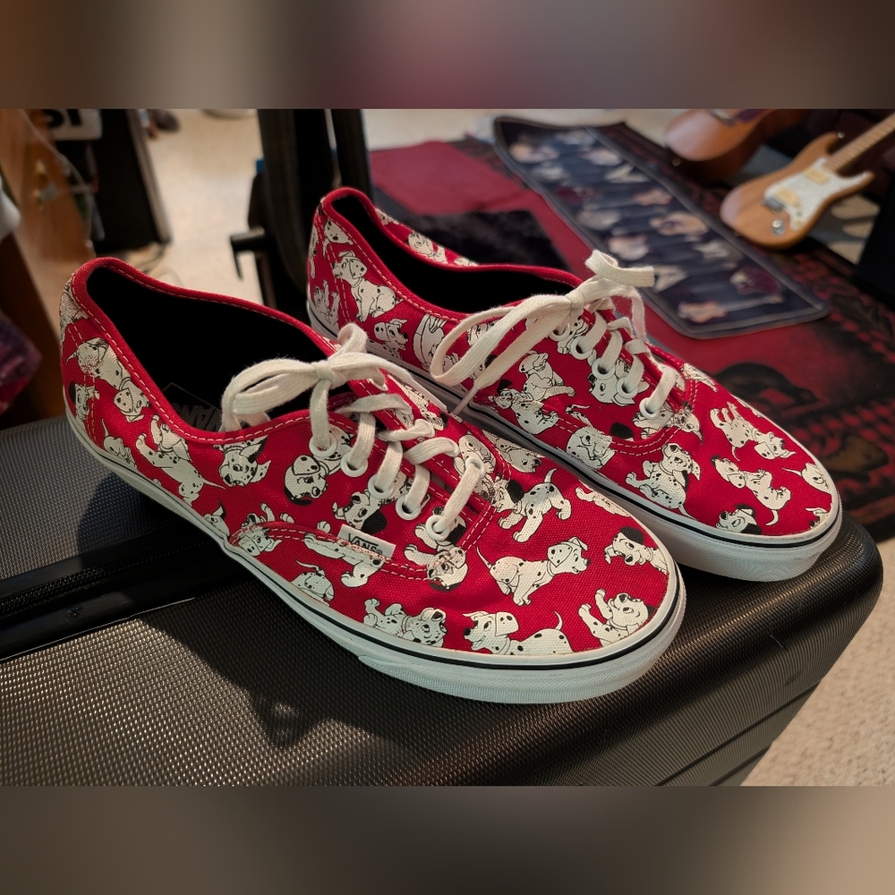 Vans X Disney 101 Dalmatians. 9.5 Mens 11 Womens